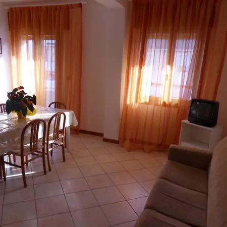 Bright Flat In